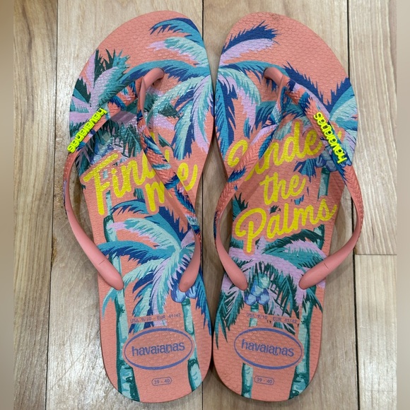 Shoes - HAVAIANAS - Tropical FlipFlop Womens 9 T7